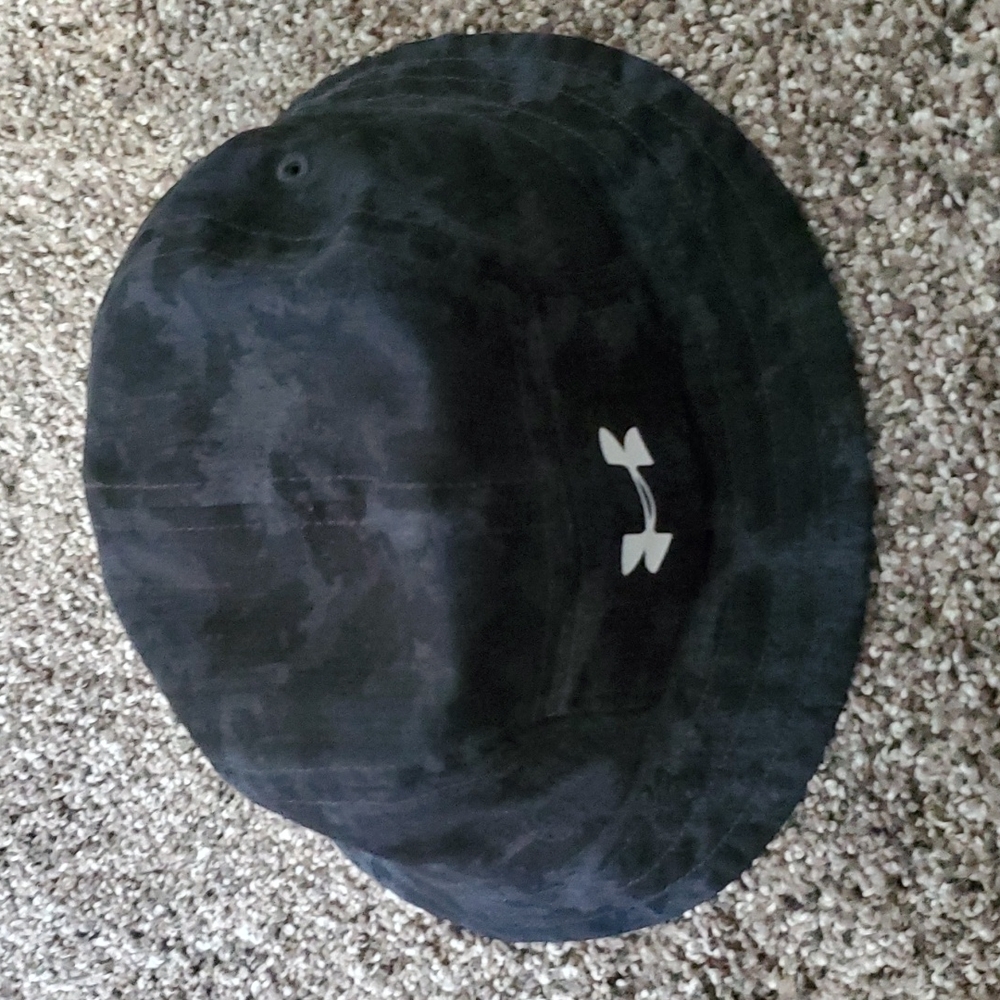 Children's under armour hat